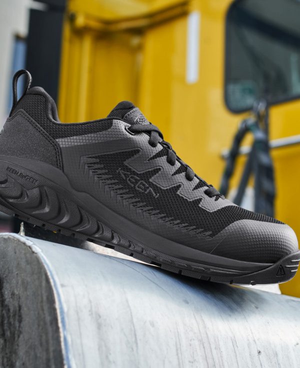 Women's Arvada ESD Work Sneaker (Carbon Toe) | Black/Black