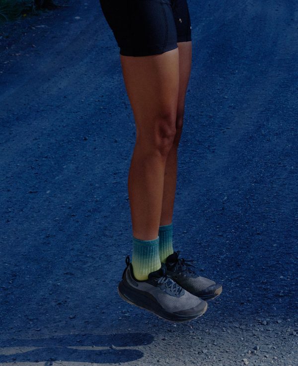 Women's Roam Trail Running Shoe  |  Vintage Indigo/Ballad Blue