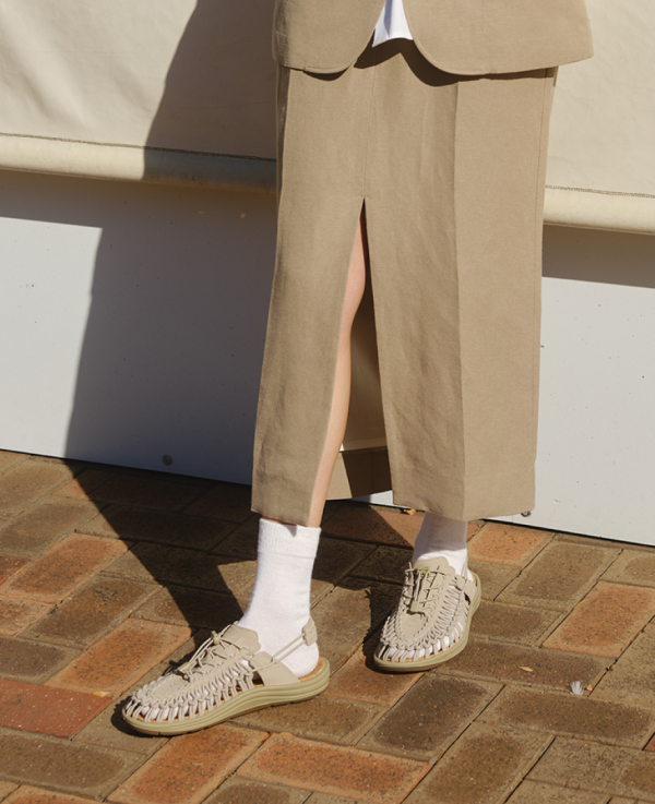 All Gender UNEEK II Convertible Canvas Sneaker  |  Brindle/Natural